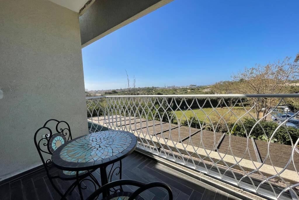 Appartement Caesarea :In The Front Of The Sea Extérieur photo